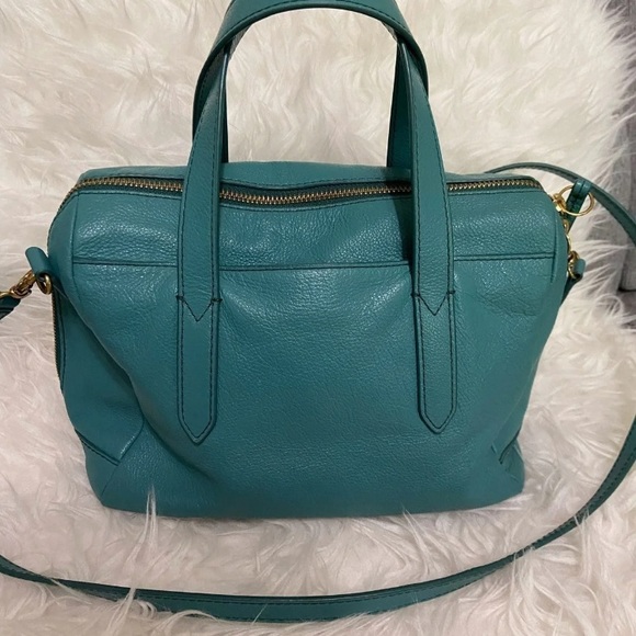 Host Pick!❤️Fossil Sydney Satchel - Picture 3 of 6